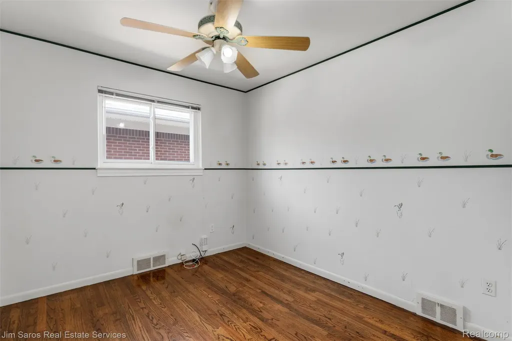 22444 Wildwood Street St. Clair Shores City MI 48081