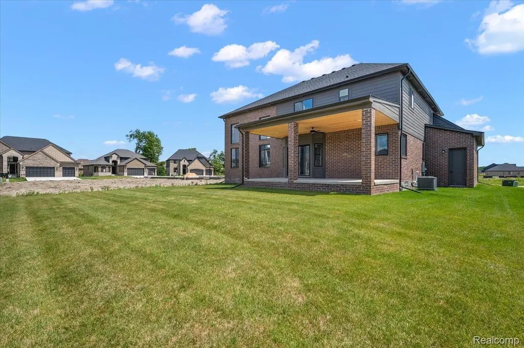24611 Tribute Drive Macomb Township MI 48042