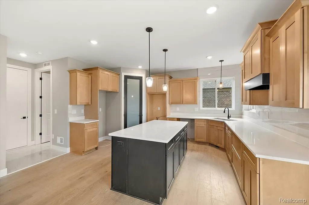 24611 Tribute Drive Macomb Township MI 48042
