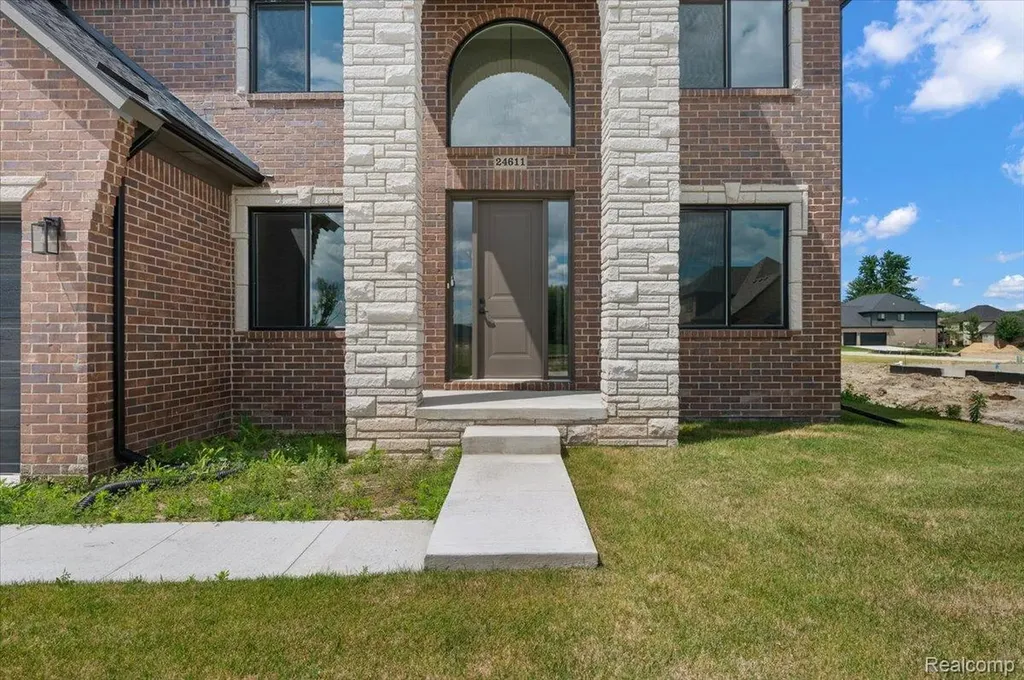 24611 Tribute Drive Macomb Township MI 48042
