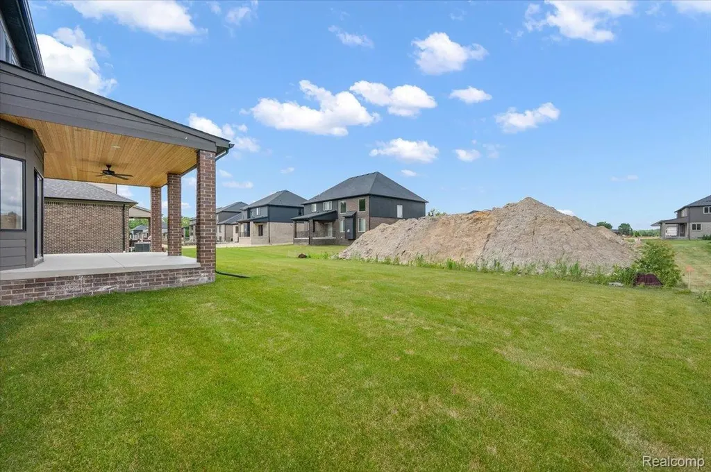 24611 Tribute Drive Macomb Township MI 48042
