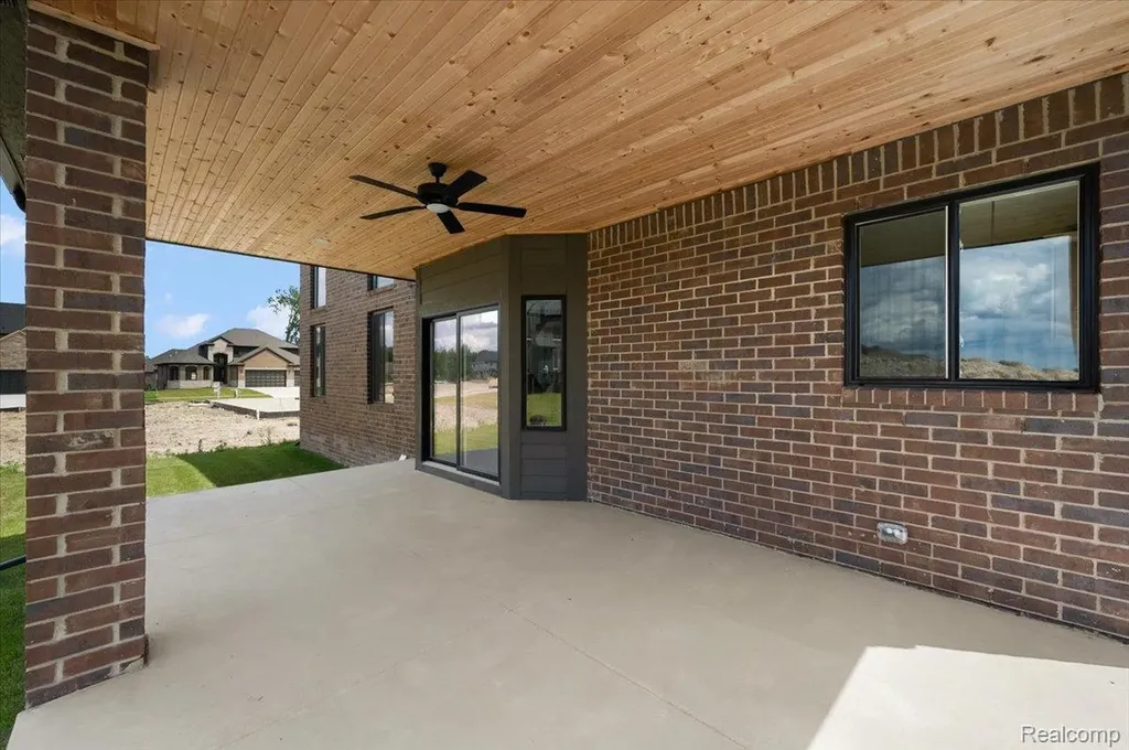24611 Tribute Drive Macomb Township MI 48042