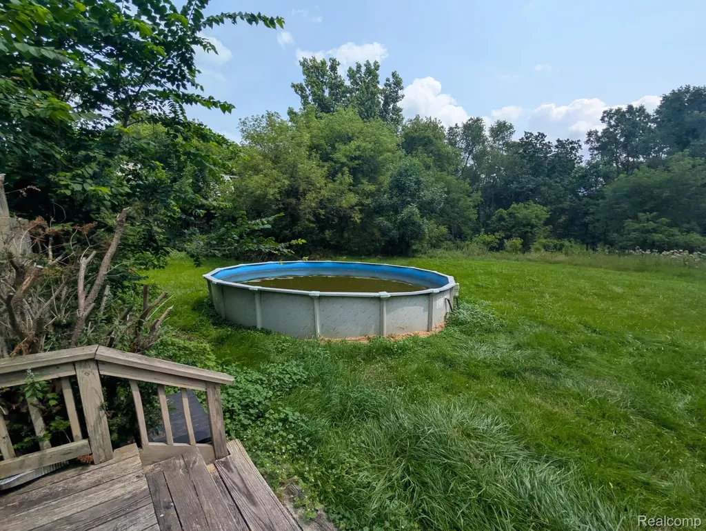 4054 W Rattalee Lake Road Rose Township MI 48442