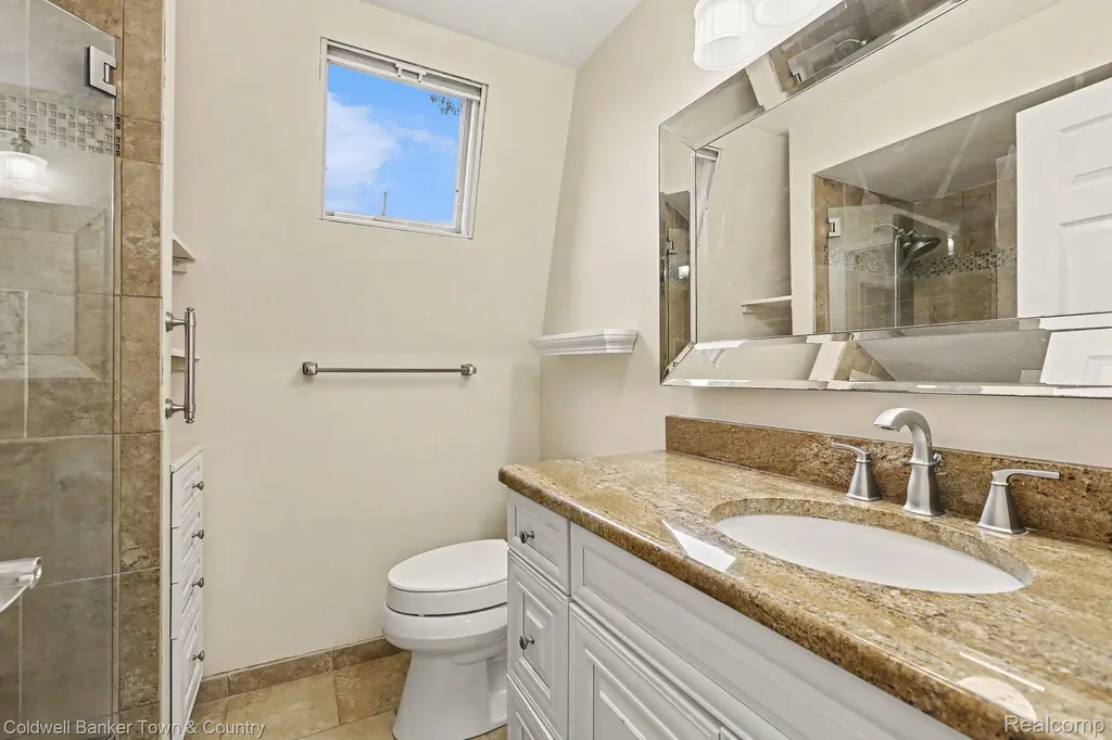 160 E Shore Drive Northfield Township MI 48189