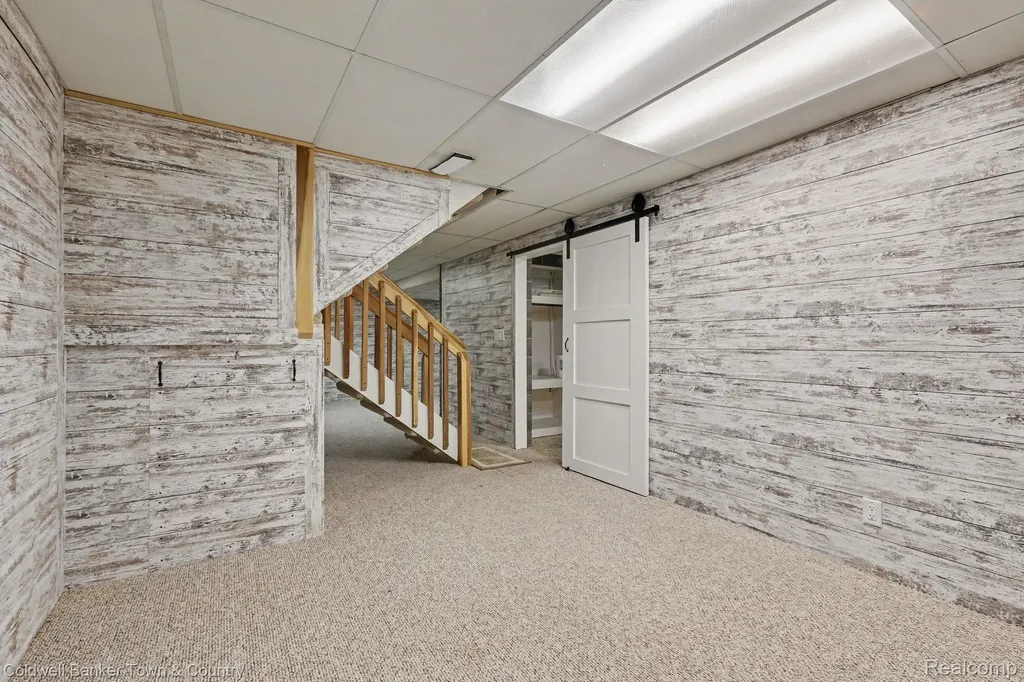 160 E Shore Drive Northfield Township MI 48189