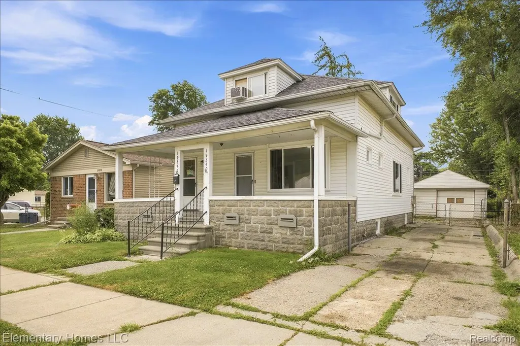 19340 Meier Street Roseville City MI 48066