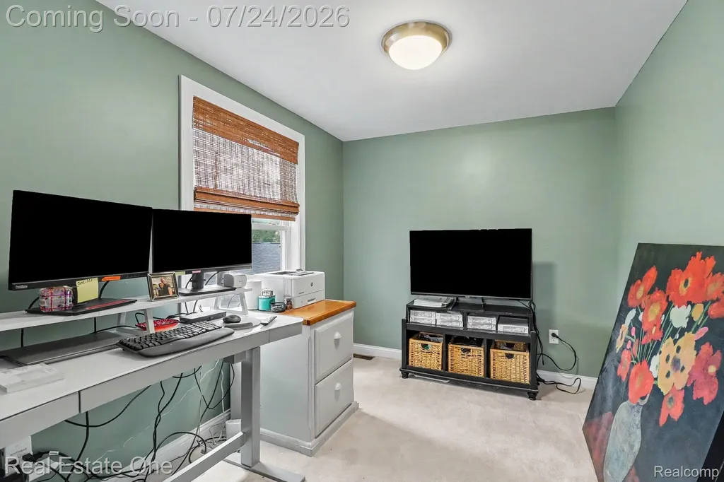 432 Sunset Street Plymouth City MI 48170