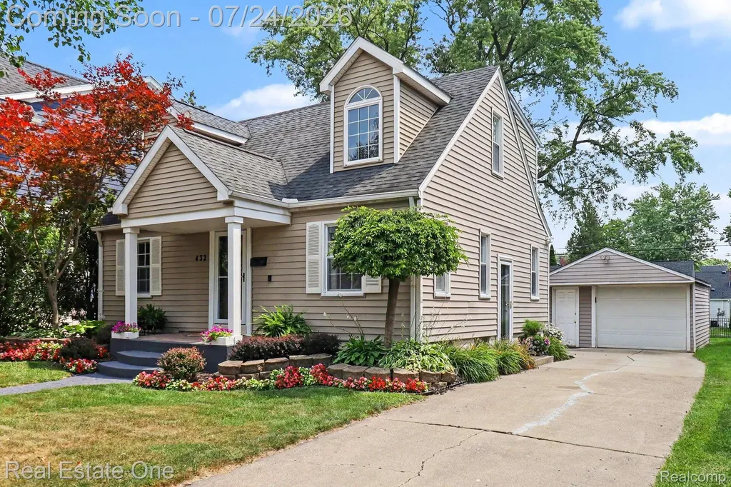 432 Sunset Street Plymouth City MI 48170
