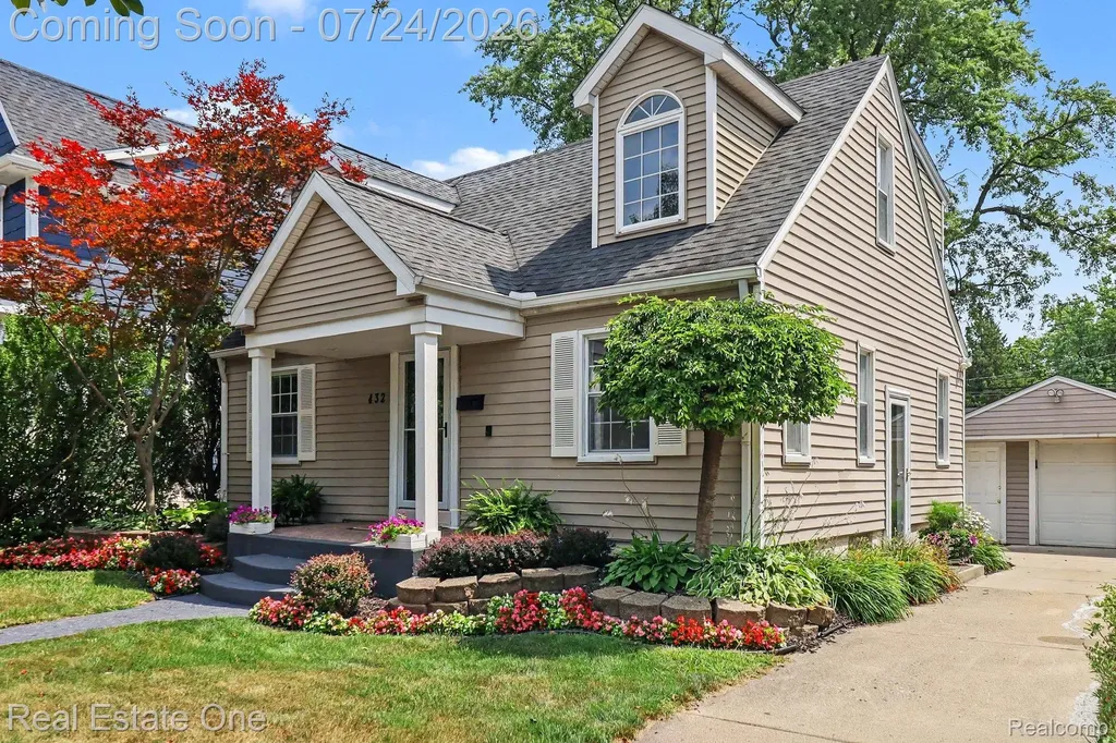 432 Sunset Street Plymouth City MI 48170