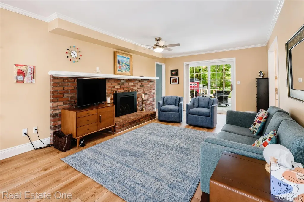 148 Clair Hill Drive Rochester Hills City MI 48309
