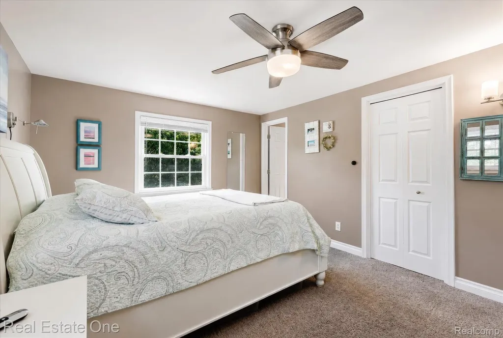 148 Clair Hill Drive Rochester Hills City MI 48309