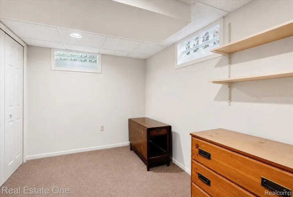 148 Clair Hill Drive Rochester Hills City MI 48309