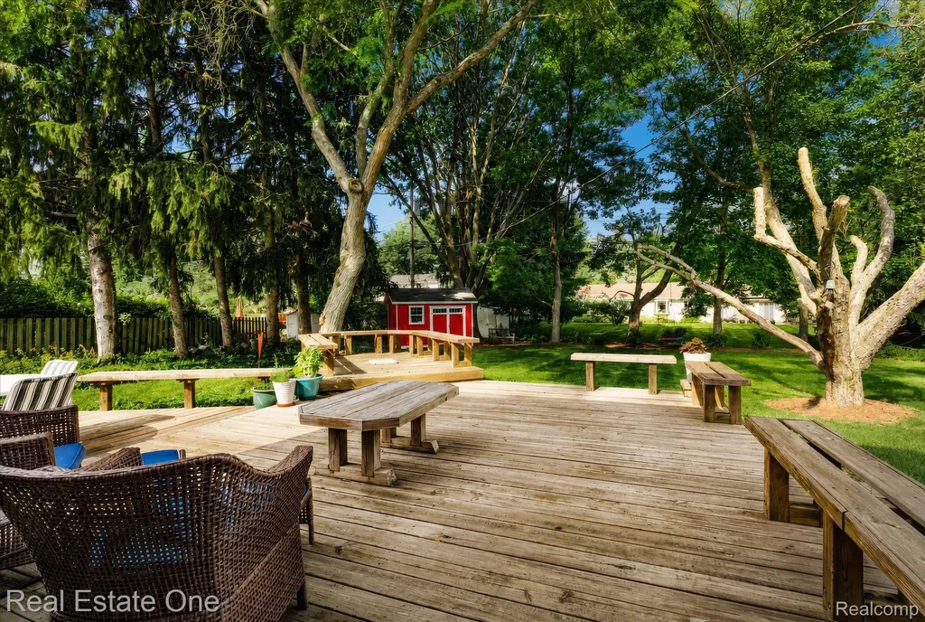 148 Clair Hill Drive Rochester Hills City MI 48309