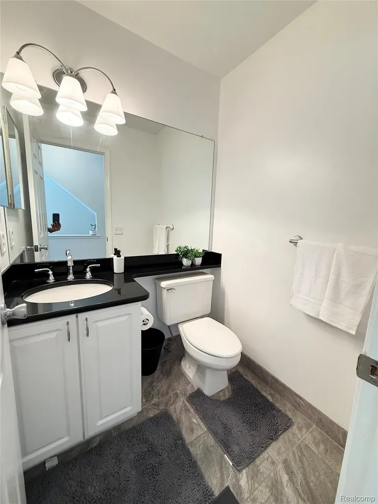 47114 Scarlet Drive S Novi City MI 48374