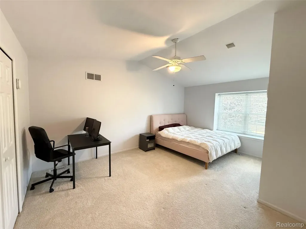 47114 Scarlet Drive S Novi City MI 48374