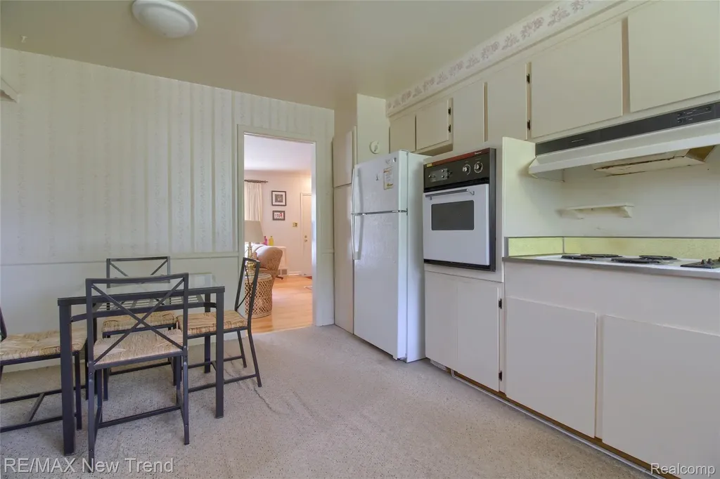 28311 Kirkside Lane Farmington Hills City MI 48334