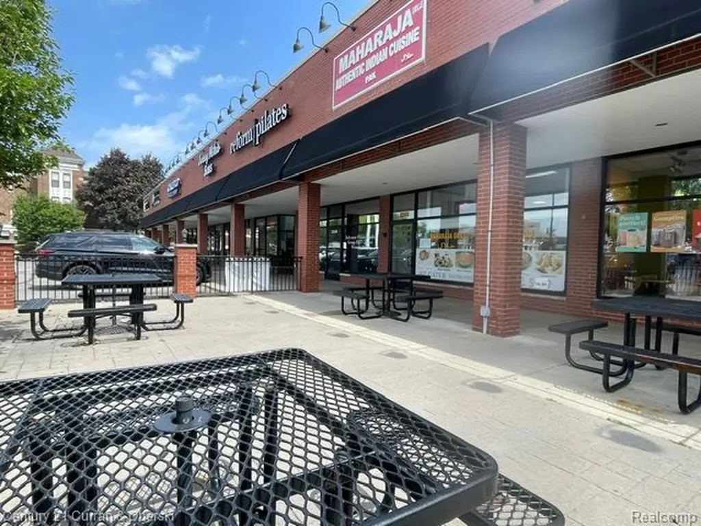 22054 Michigan Avenue Dearborn City MI 48124