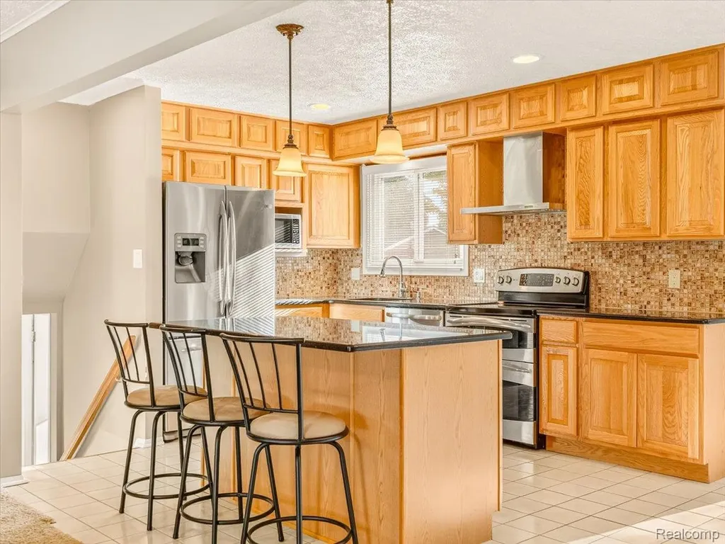 1082 Borgstrom Avenue Ypsilanti Charter Township MI 48198