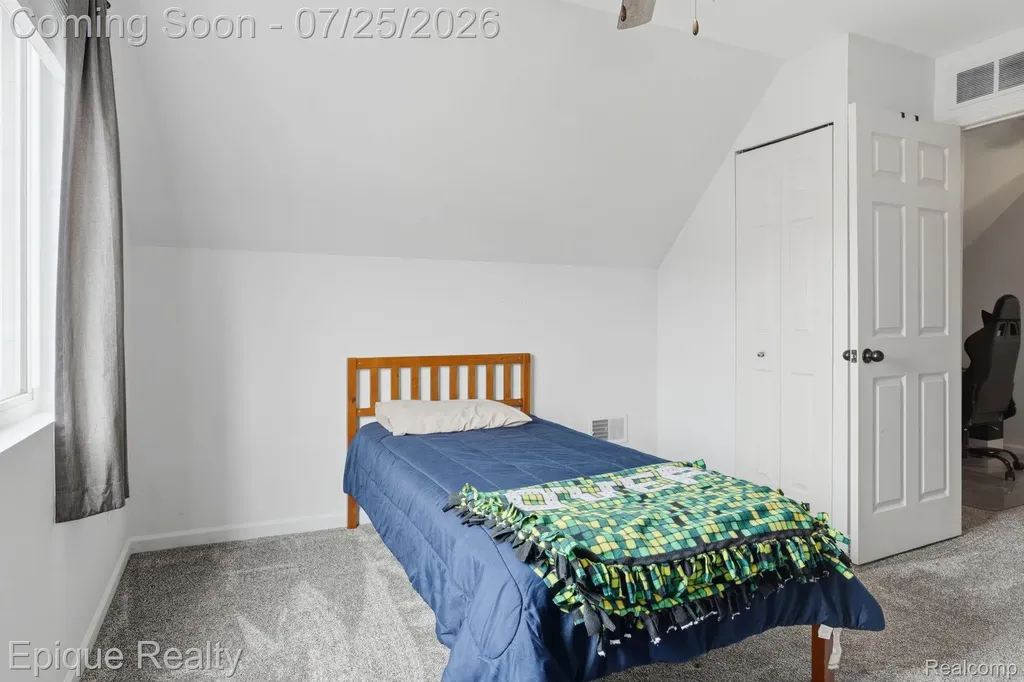 32201 Chatham Street New Haven Village MI 48048