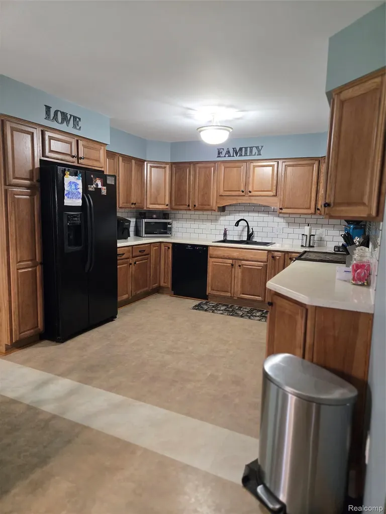 760 Moff Drive Deerfield Township MI 48421