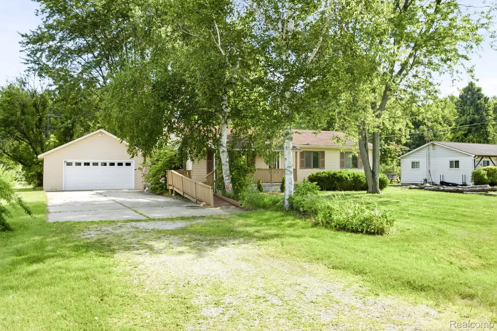 4181 Maes Drive Port Huron Charter Township MI 48060