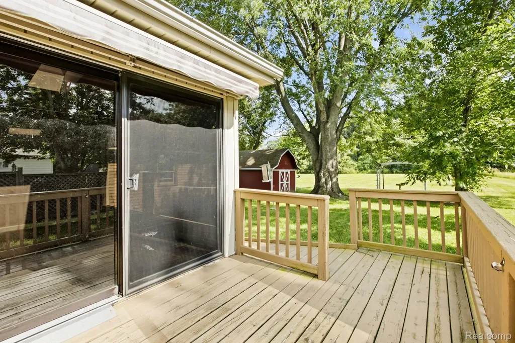 4181 Maes Drive Port Huron Charter Township MI 48060