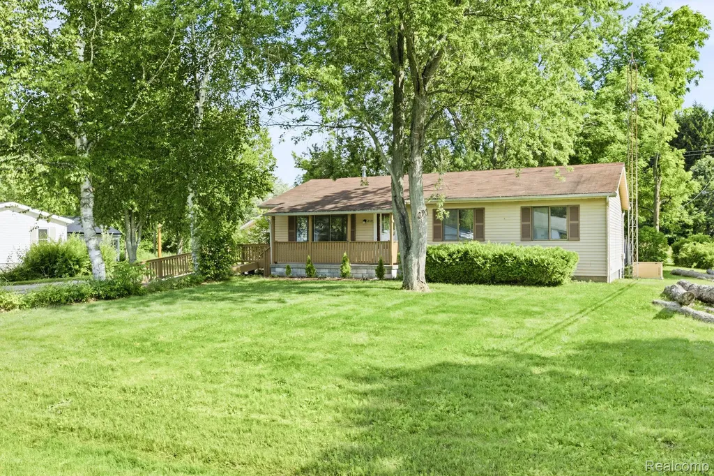 4181 Maes Drive Port Huron Charter Township MI 48060