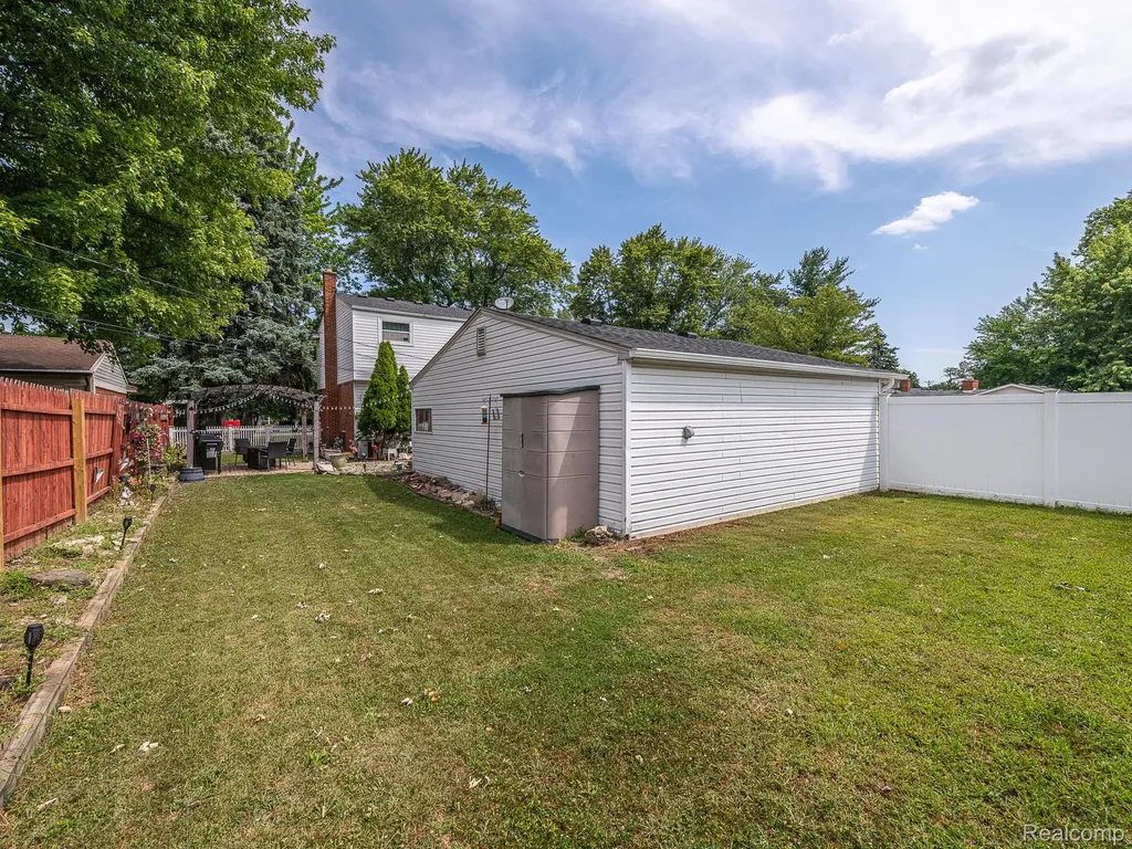 21701 Wick Road Taylor City MI 48180
