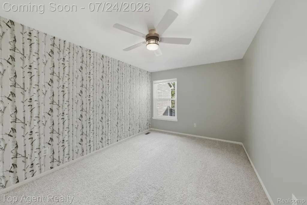 43835 Coachmaker Drive Sterling Heights City MI 48313