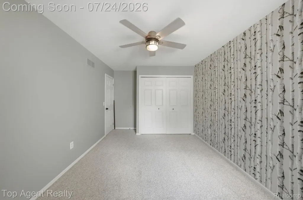 43835 Coachmaker Drive Sterling Heights City MI 48313