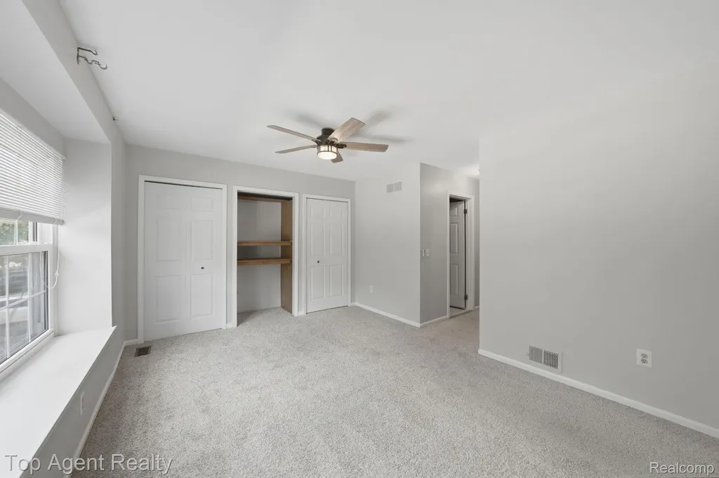 43835 Coachmaker Drive Sterling Heights City MI 48313