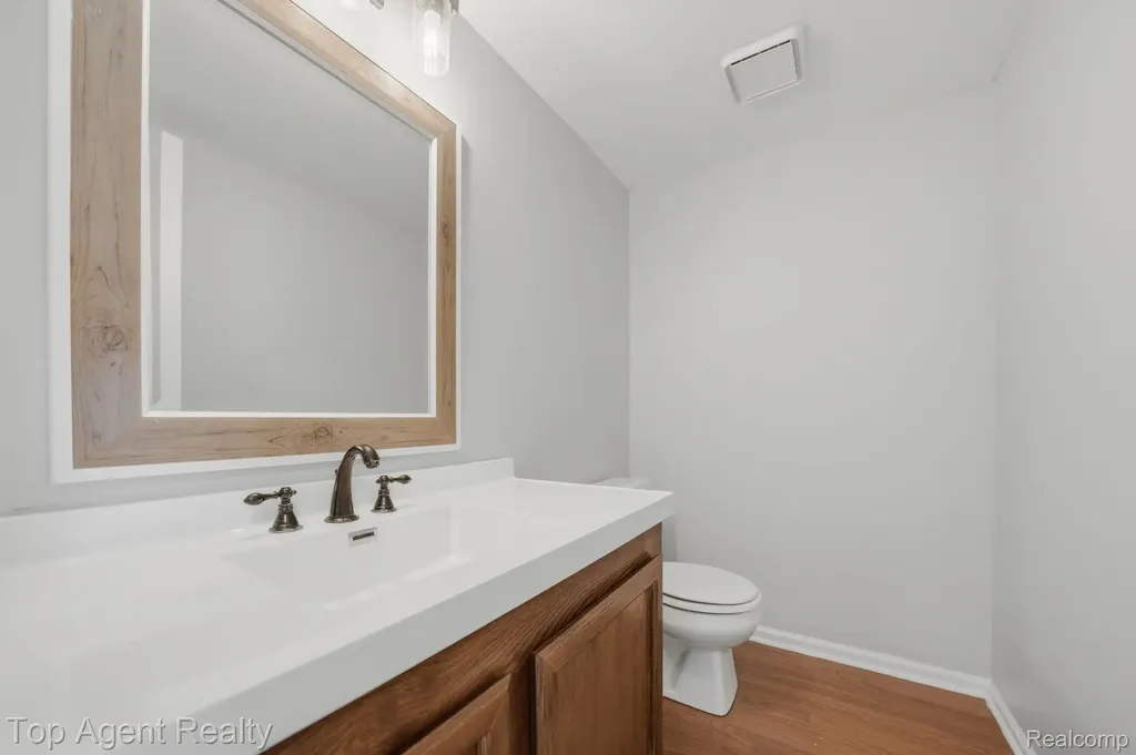 43835 Coachmaker Drive Sterling Heights City MI 48313