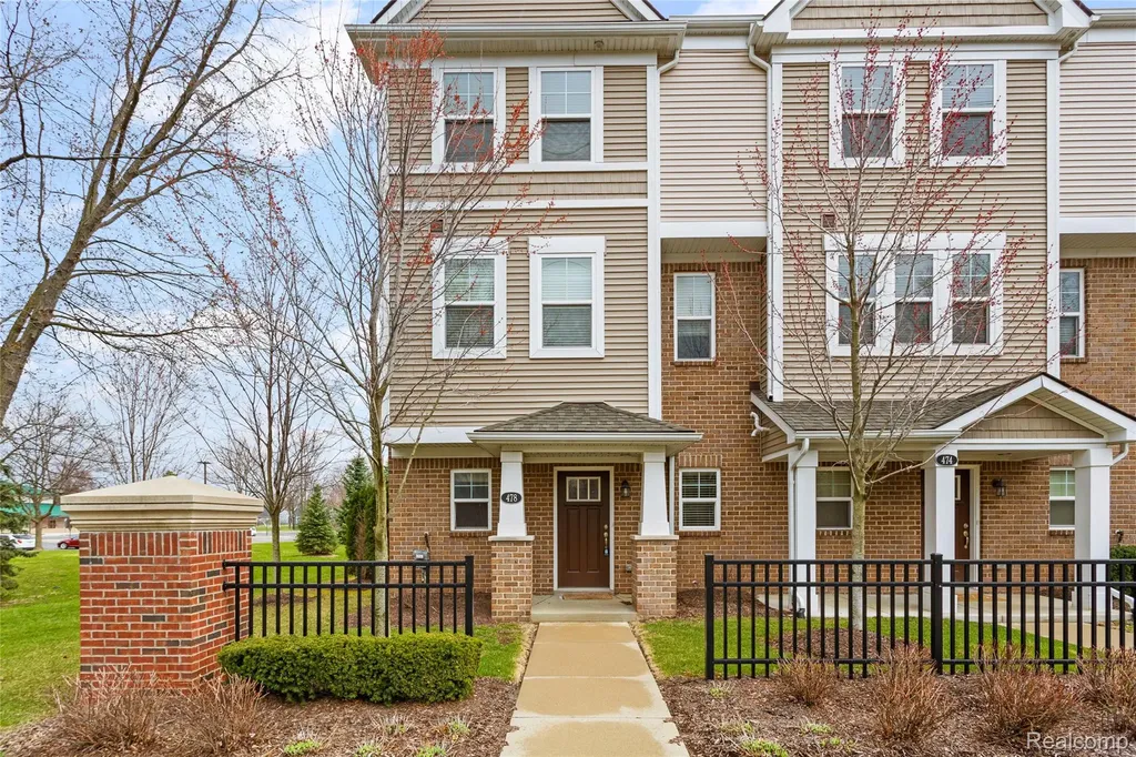 478 N Wixom Road Wixom City MI 48393