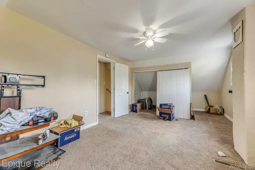 2808 Goulden Street Port Huron City MI 48060