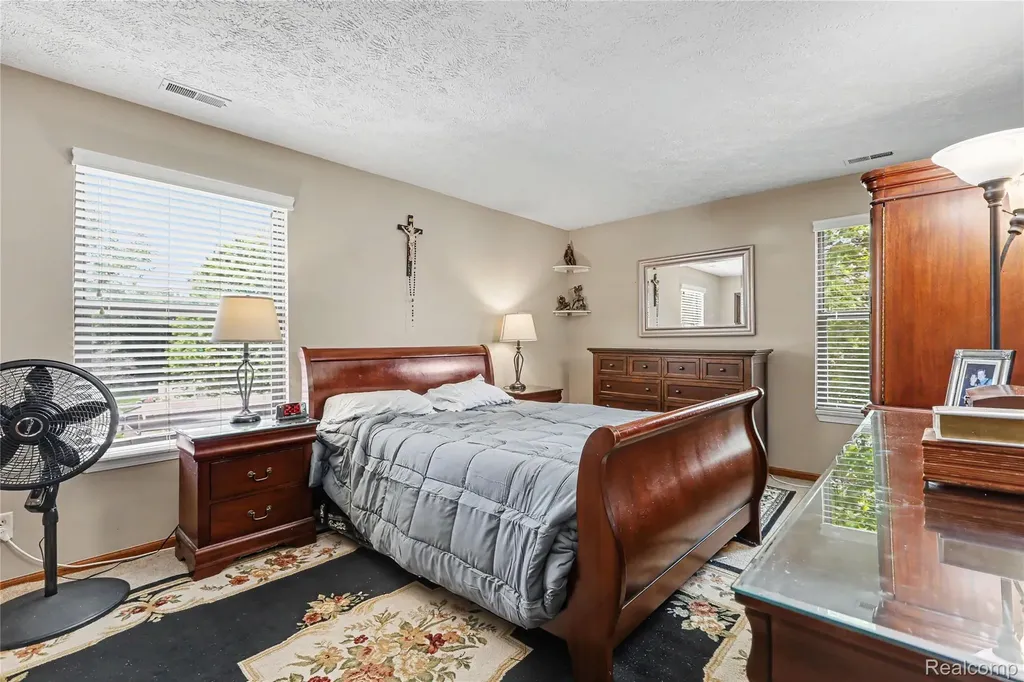 61154 Greenwood Drive South Lyon City MI 48178