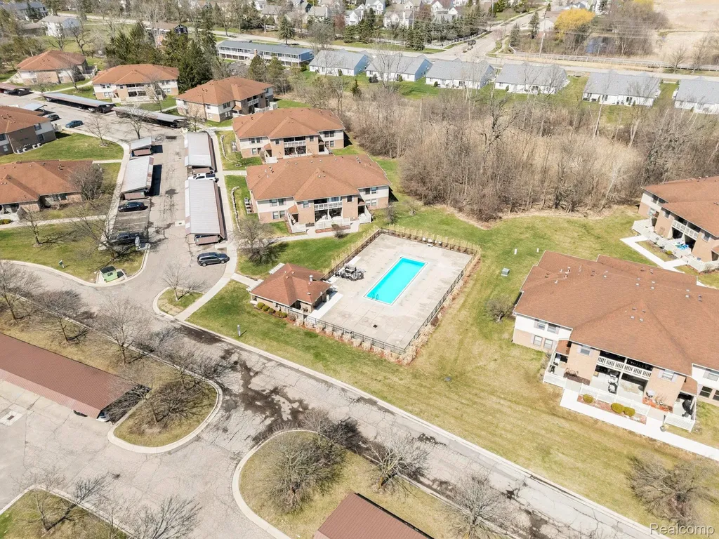 61154 Greenwood Drive South Lyon City MI 48178