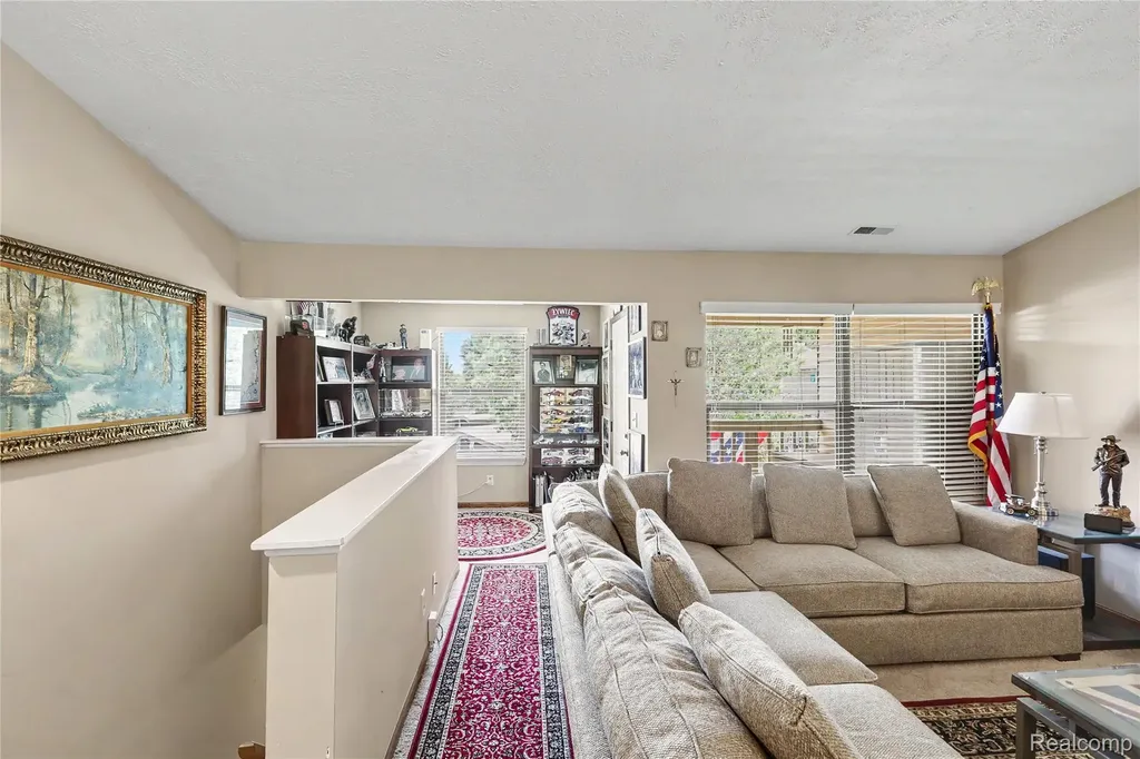 61154 Greenwood Drive South Lyon City MI 48178