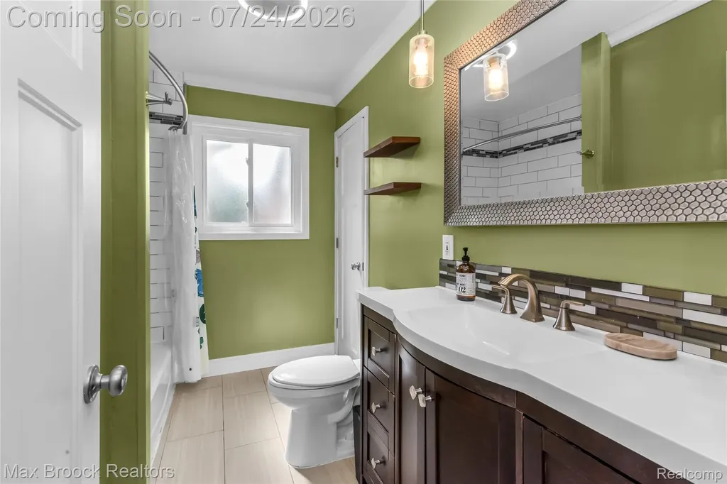30723 Lonnie Boulevard Westland City MI 48185