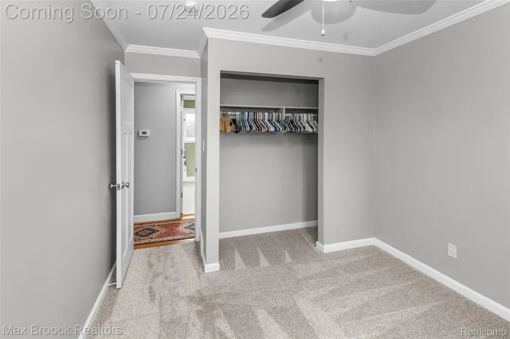 30723 Lonnie Boulevard Westland City MI 48185