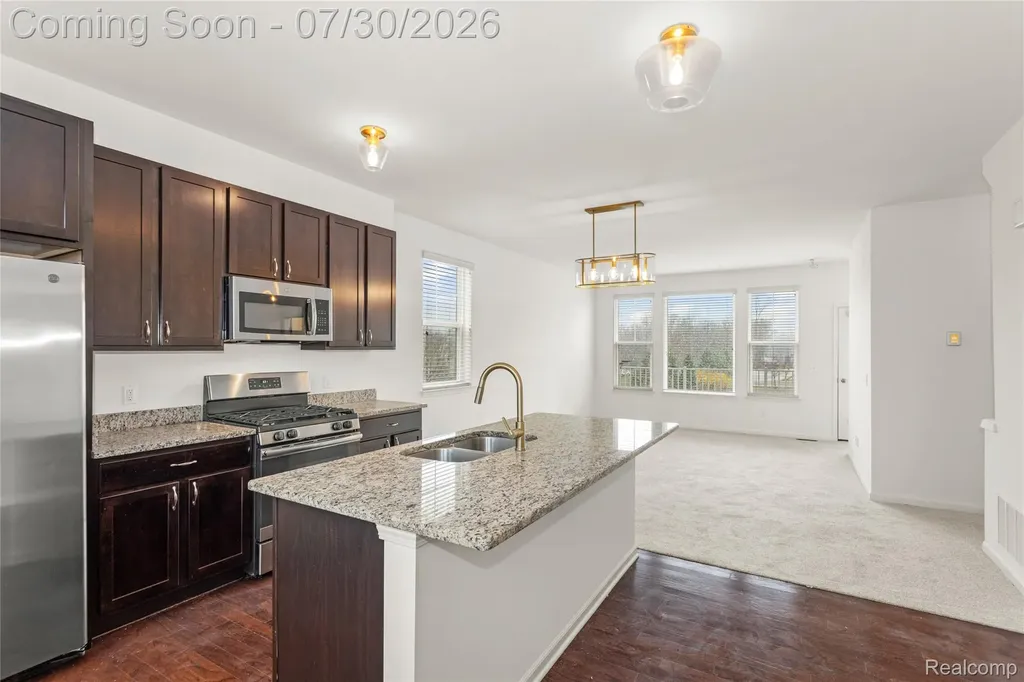 478 N Wixom Road Wixom City MI 48393