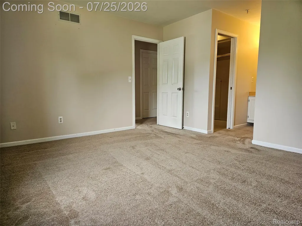 10161 Nancys Boulevard Grosse Ile Township MI 48138