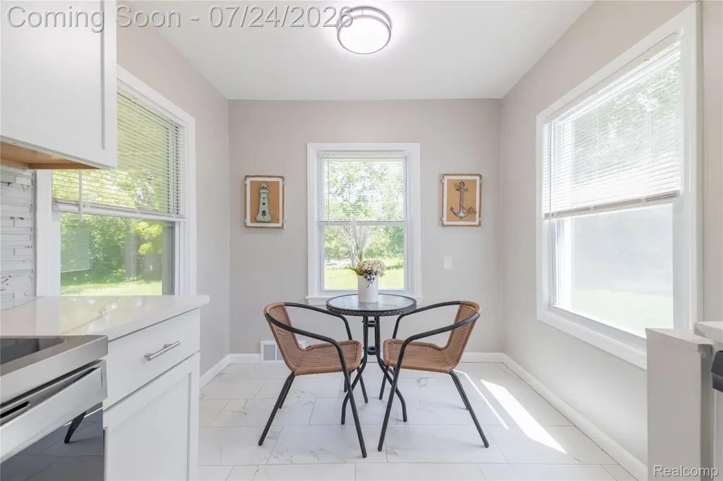9838 Grosse Ile Parkway Grosse Ile Township MI 48138