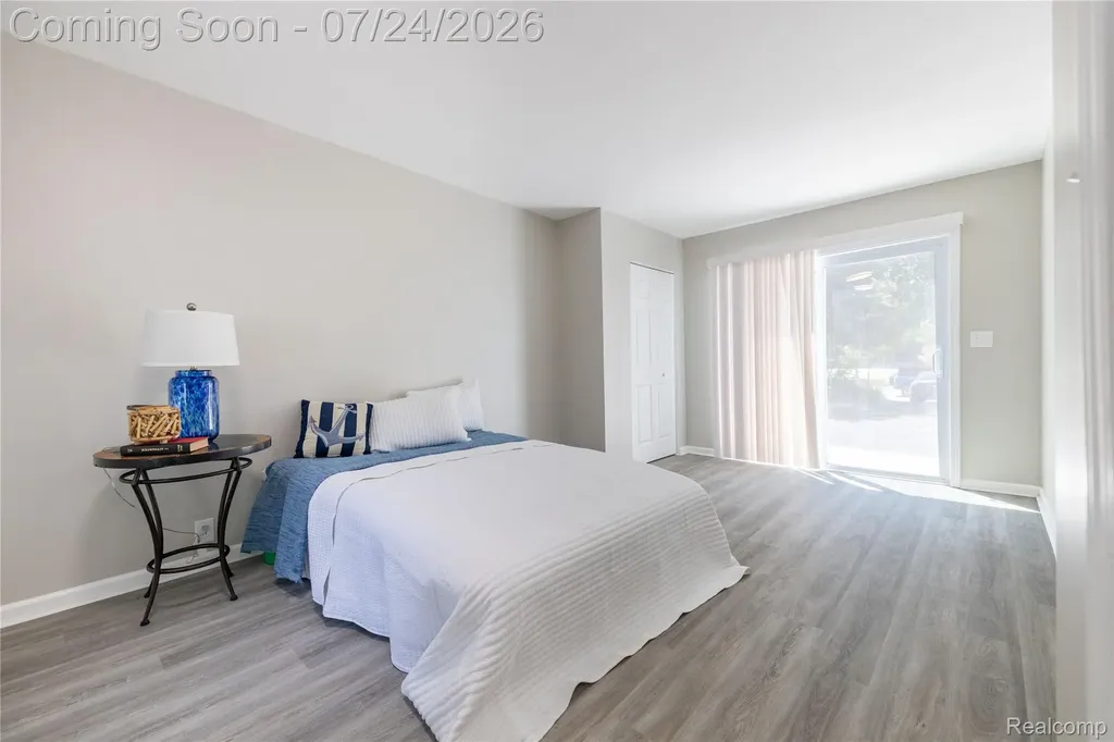 9838 Grosse Ile Parkway Grosse Ile Township MI 48138