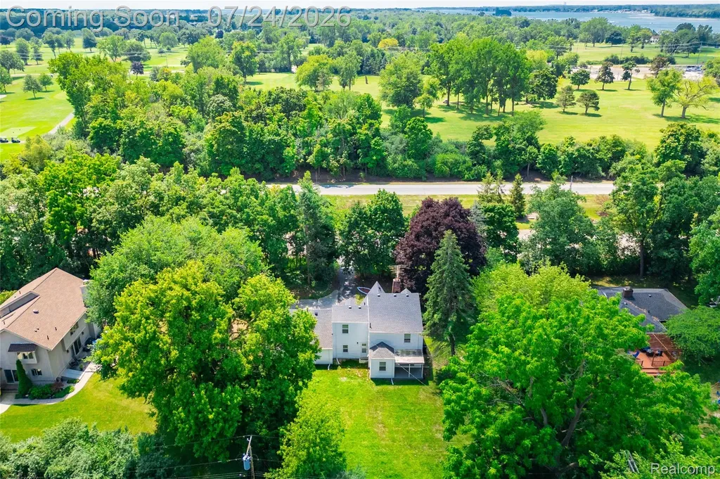 9838 Grosse Ile Parkway Grosse Ile Township MI 48138