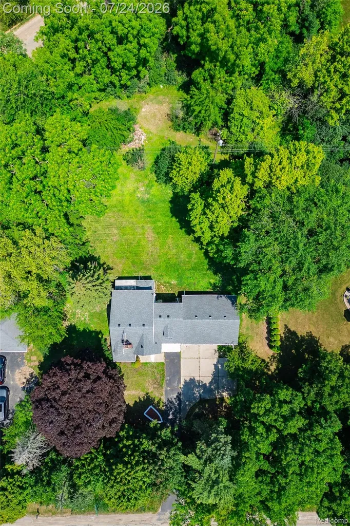 9838 Grosse Ile Parkway Grosse Ile Township MI 48138