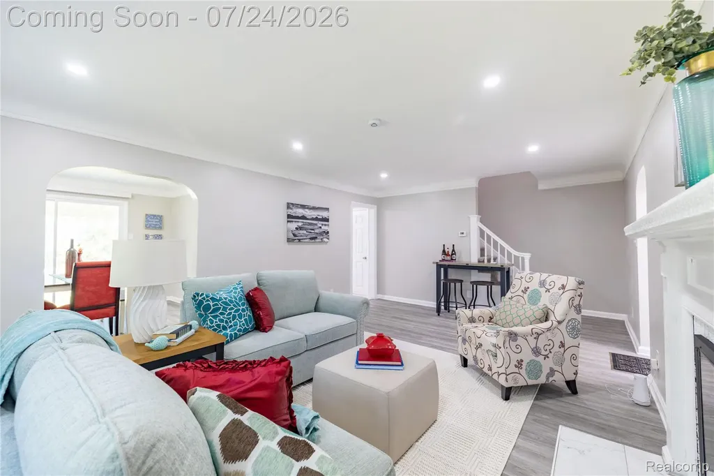 9838 Grosse Ile Parkway Grosse Ile Township MI 48138