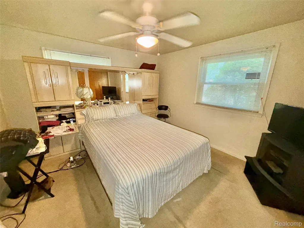 19007 Webster Avenue Southfield City MI 48076