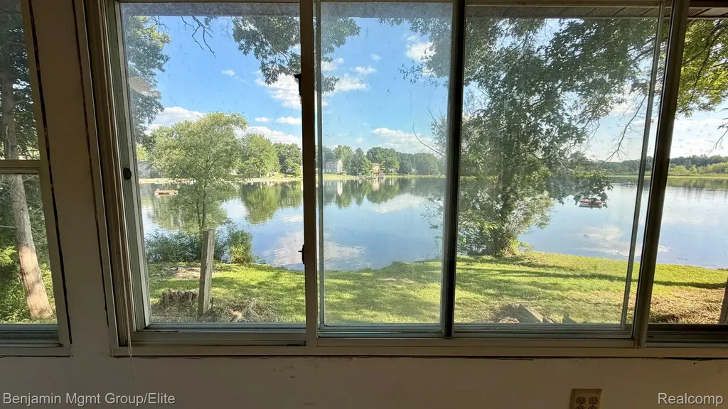 6764 Grand Beach Drive Genoa Township MI 48114