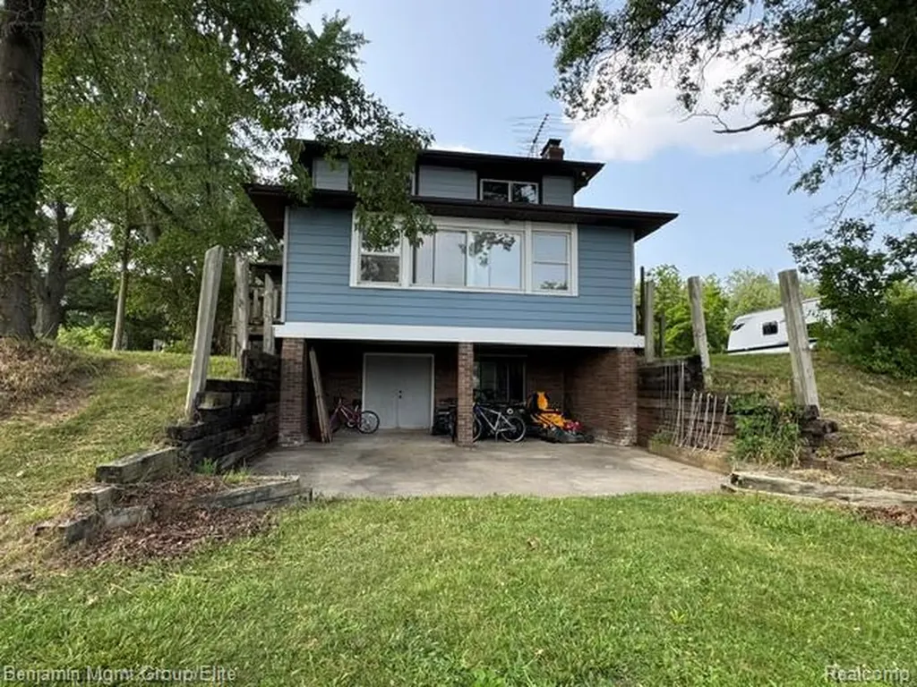 6764 Grand Beach Drive Genoa Township MI 48114