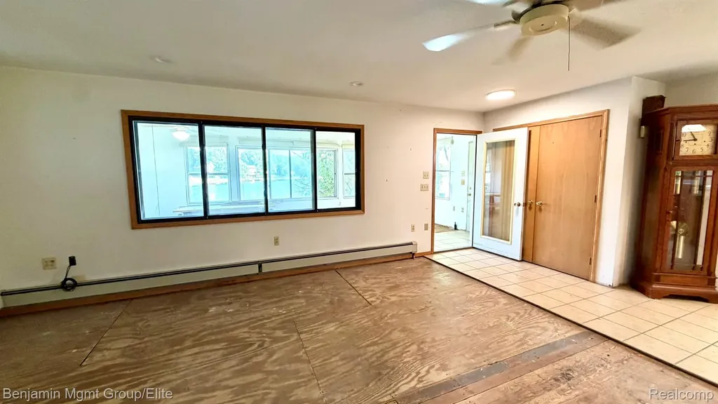 6764 Grand Beach Drive Genoa Township MI 48114